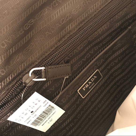 Prada Tote / Shoulder Bag - Picture 5 of 7